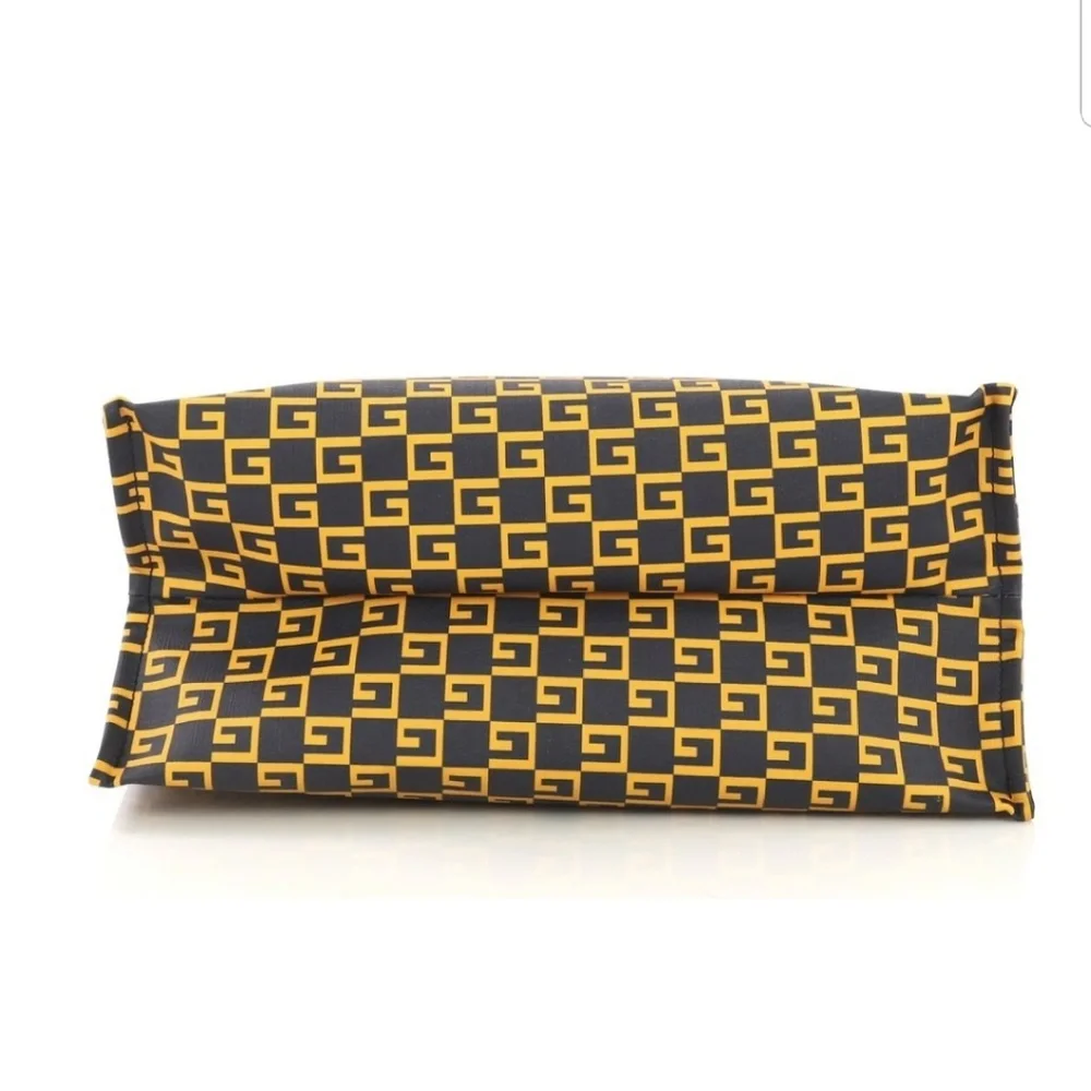 Gucci soft open